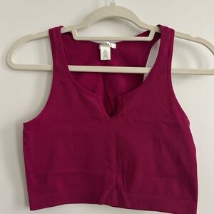Ribbed Magenta Crop Top - M